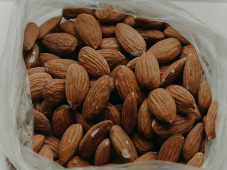 Almond Nuts