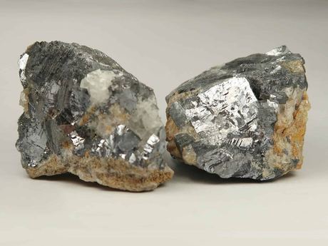 Lead ore