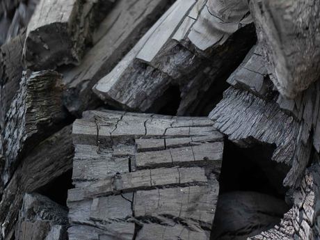 Hardwood / BBQ Charcoal